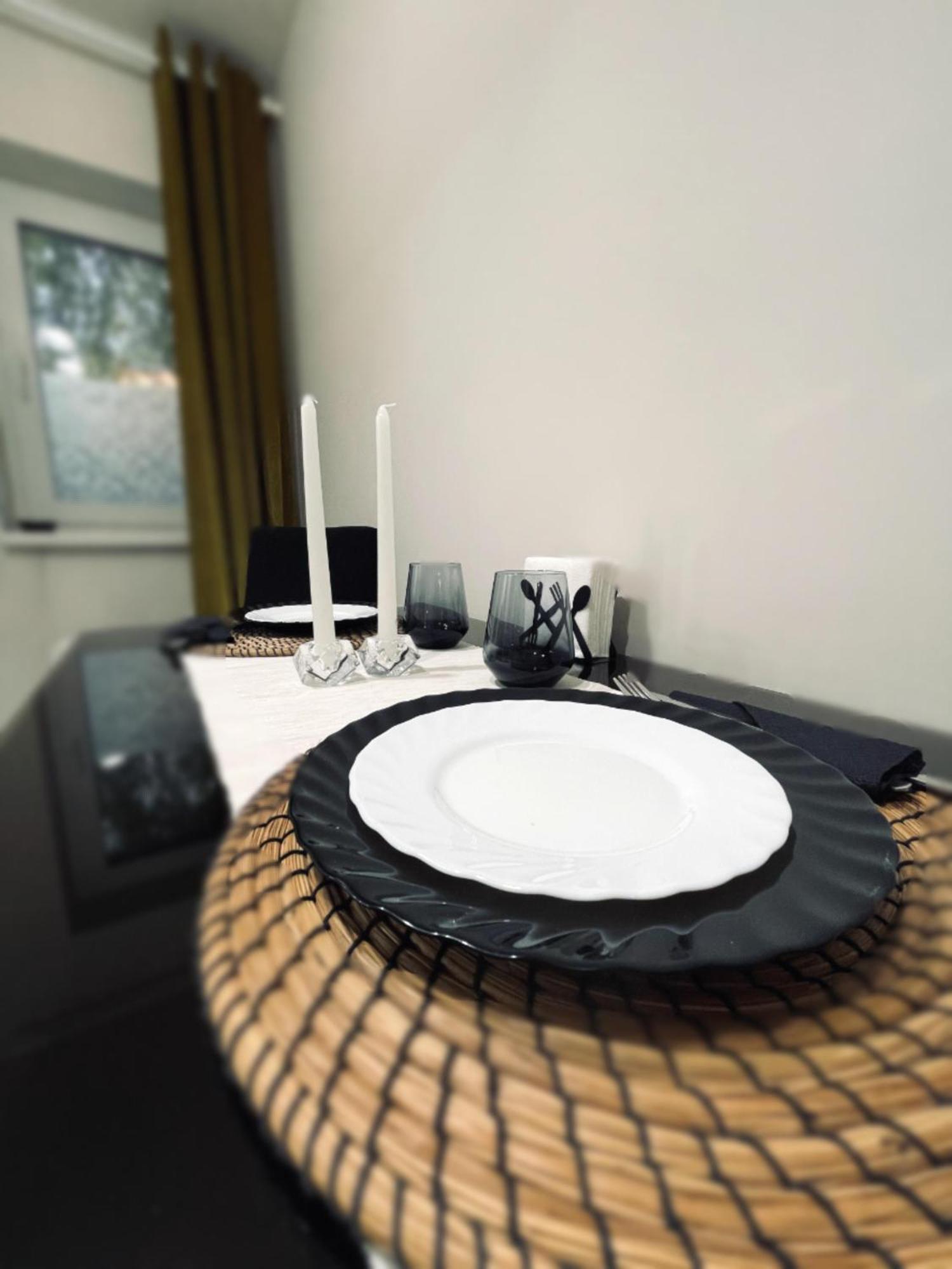 Jsn House - Private Parking & Premium Services Βουκουρέστι Εξωτερικό φωτογραφία